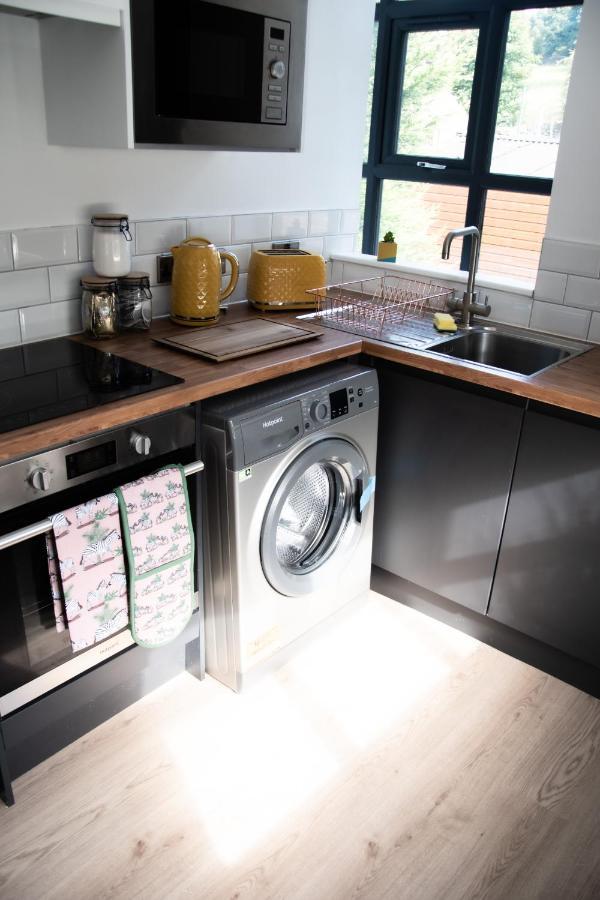 Bv Apt 2 Bedroom At Holmfirth Perfect Views 哈德斯菲尔德 外观 照片