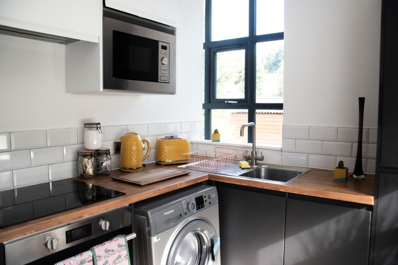 Bv Apt 2 Bedroom At Holmfirth Perfect Views 哈德斯菲尔德 外观 照片